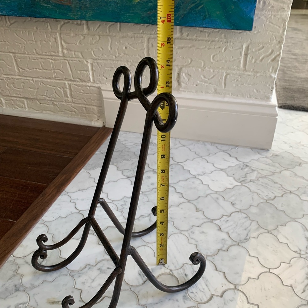 Ornate Wrought Iron Bronze Easel Vintage Frame/Book Holder 14.25x9.75x5.7 in - Picture 4 of 6
